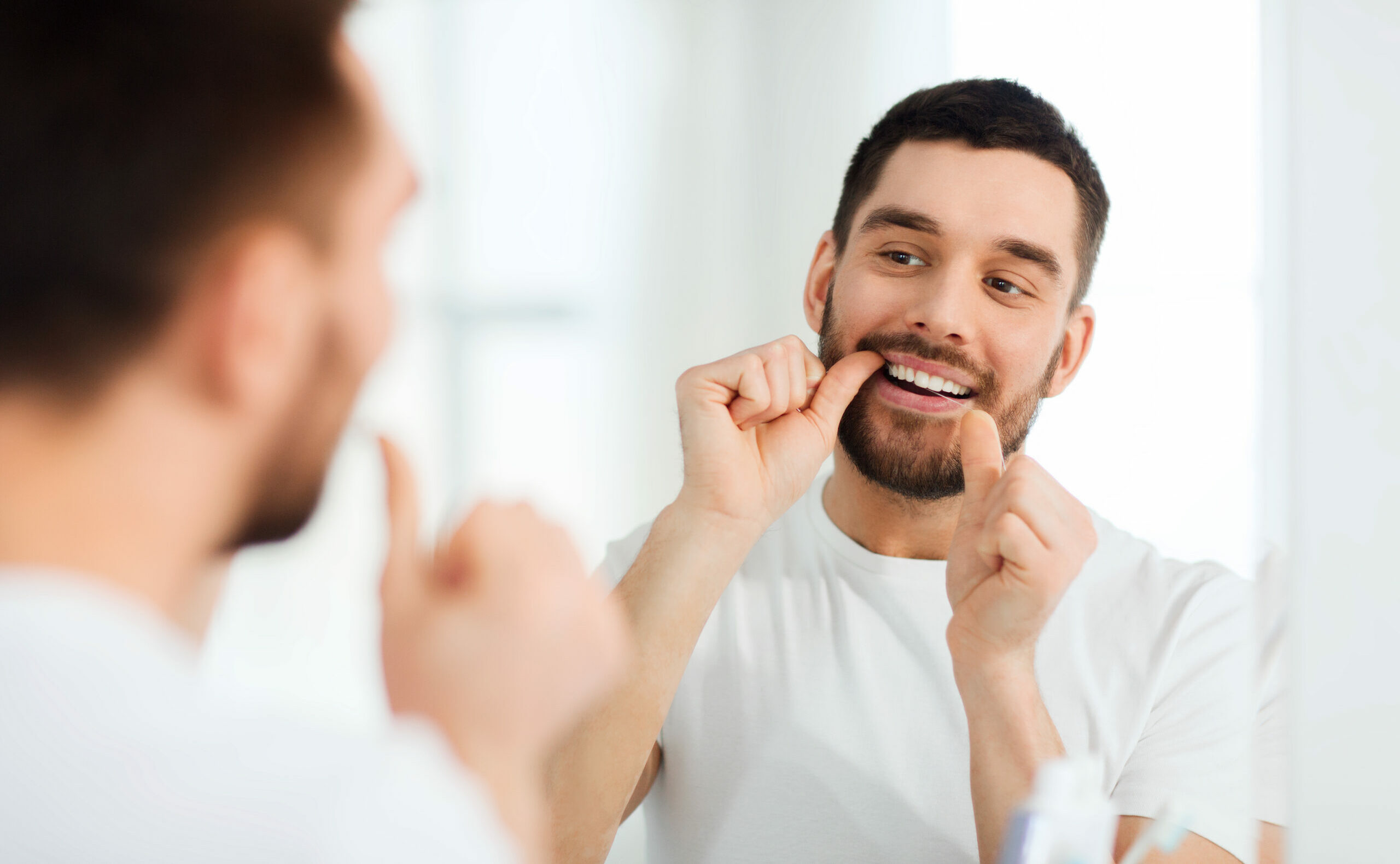 Why is it Important to Use Dental Floss?